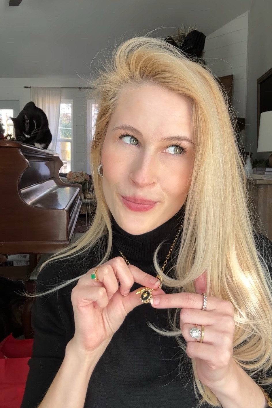 Necklace from my j. Crew haul (also linked the matching signet ring 

Jcrew sale | necklace | charm necklace 

#LTKSaleAlert #LTKFindsUnder50 #LTKStyleTip