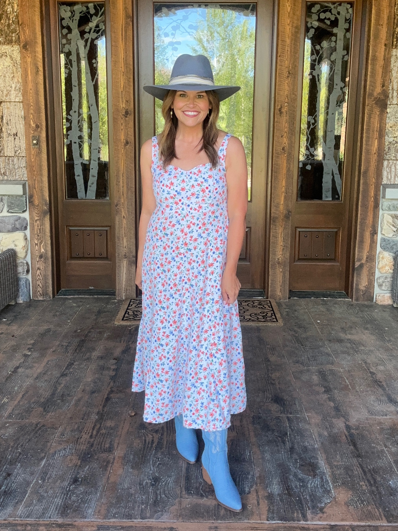 Montana summer outfit



#LTKShoeCrush #LTKTravel #LTKStyleTip