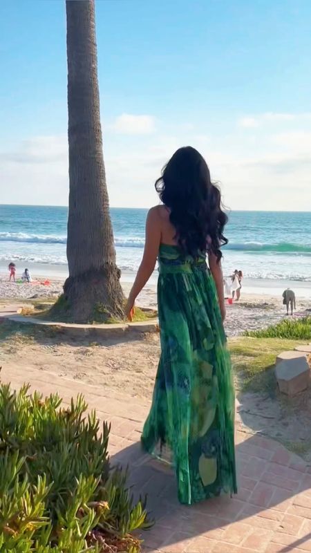 Flowy mermaid by the sea vibes!

I love this green maxi dress by White House Black Market! It flows behind you when you walk making you feel flirty and feminine! 

It comes with removable straps! I was inspired by The Little 🧜‍♀️ Mermaid! Ariel dress, Part of Your World 

This dress was perfect for a birthday celebration by the sea! Where it on a date, brunch or a summer soirée! Strapless dress! 

#LTKSeasonal