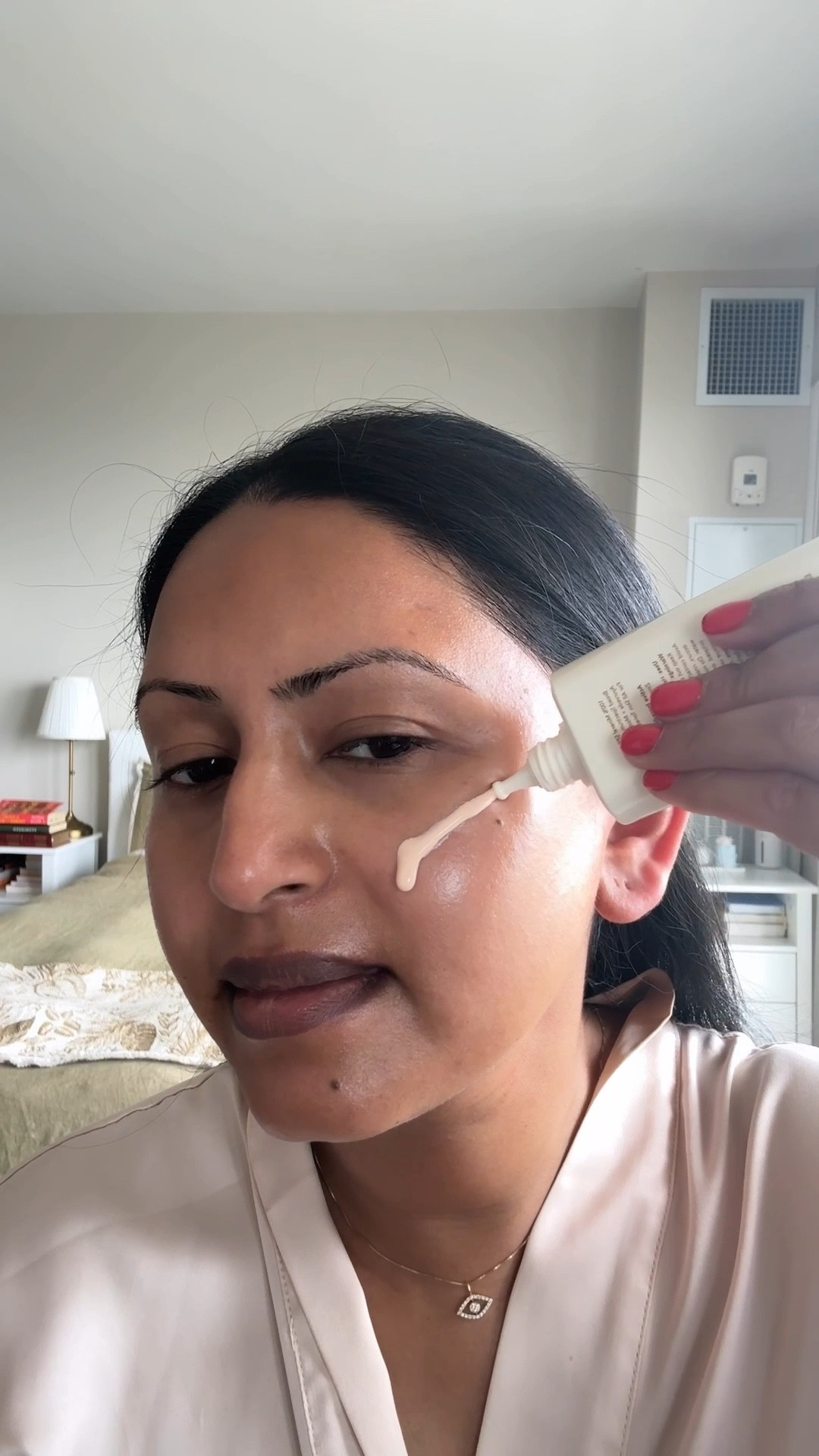 Glowy summer skincare routine ✨

#LTKFindsUnder100 #LTKBeauty #LTKOver40