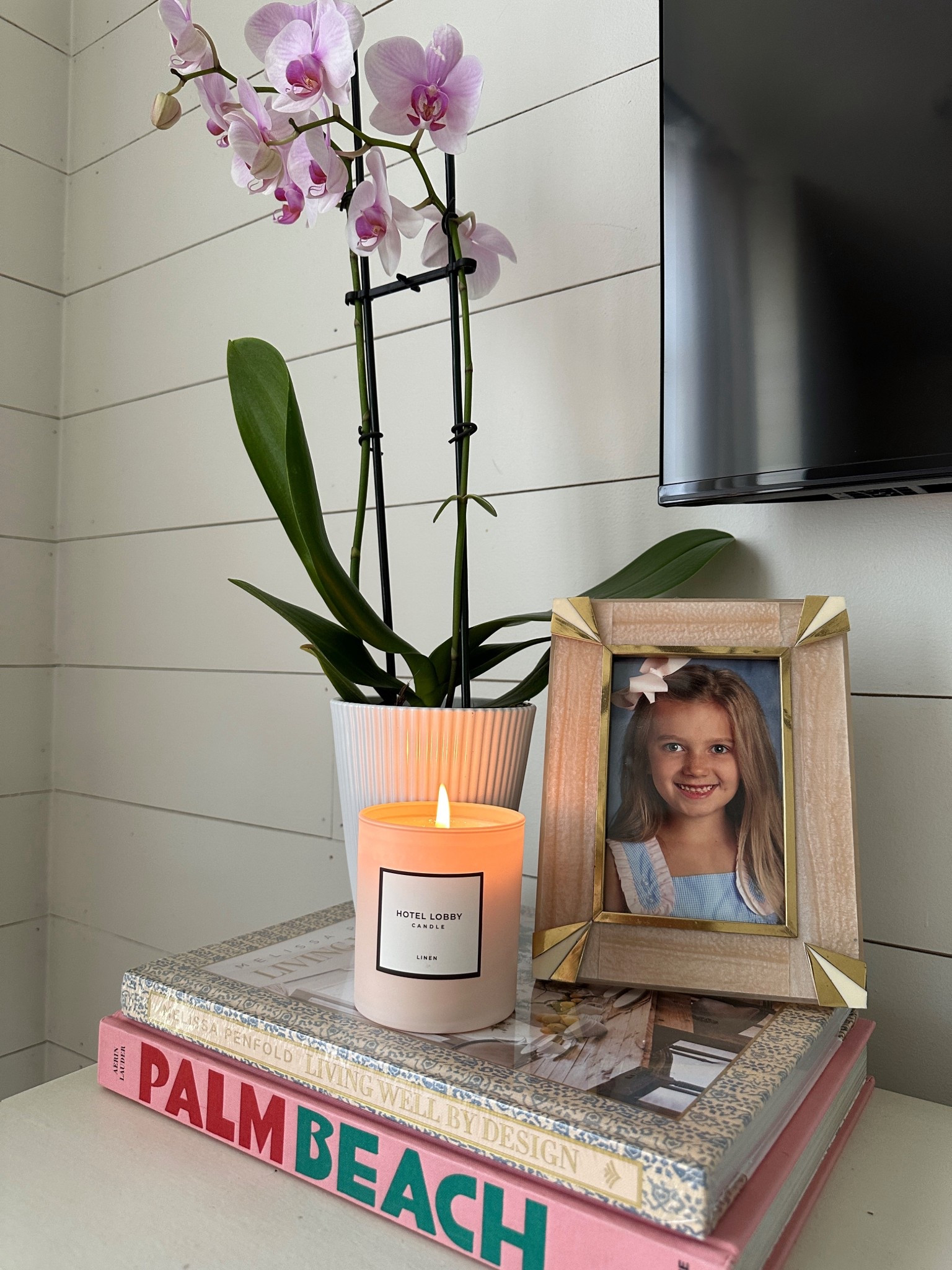 I wish you could smell this candle through the phone 

#LTKHome #LTKFindsUnder50