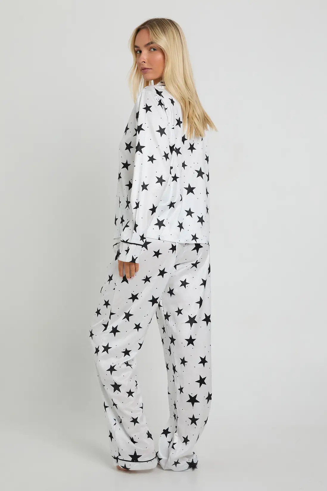 Large Star Print Satin Long Sleeve Shirt & Trousers Pyjama Set | boohoo (US & Canada)