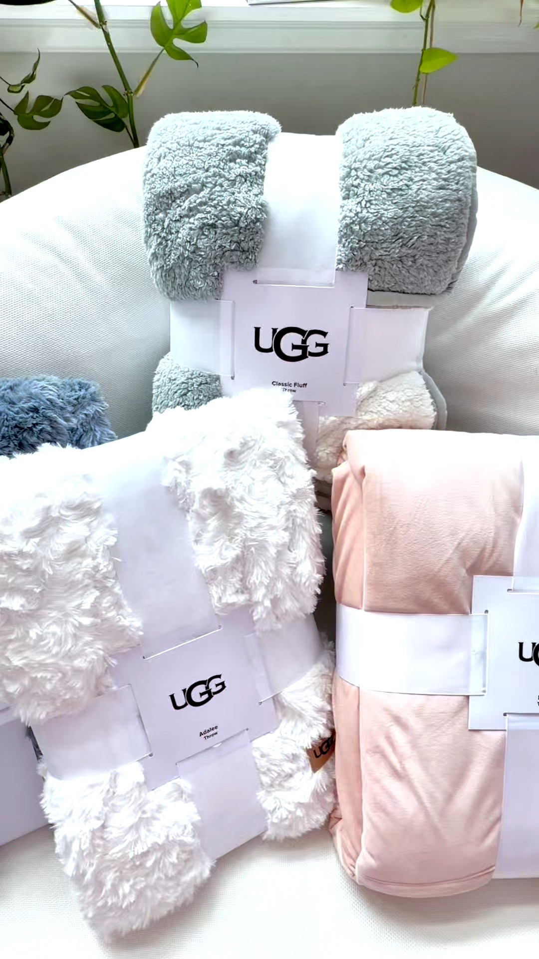 😍 GO! Flash deal on Ugg Theow Blankets! Both Adalee and Bliss are $35! (Reg $108) It’s the lowest ever for both of them and they have a bunch of colors available!!!

#LTKGiftGuide #LTKFindsUnder50 #LTKCyberWeek