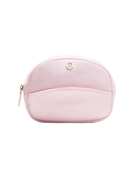 City Essentials Pouch | Lululemon (US)