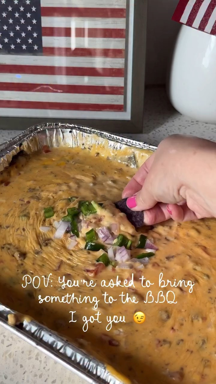 Queso on a grill? Why not. It is delish and gone in minutes. If you’re going to a bbq this is a favorite everytime. 🇺🇸🇺🇸

Comment RECIPE and I’ll send you the recipe and a message with everything you need. All you have to do is add to c a r t 🤣

#summerbbq #summerhosting #4thofjulyfood #queso #easyrecipes bbq recipes 4th of July Fourth July hosting smoked queso summerpartyideas summer party partyhack 4thofjulybbq fourthofjulyweekend summerappitizer grilledqueso

#LTKfoodie #LTKSeasonal #LTKdayinmylife