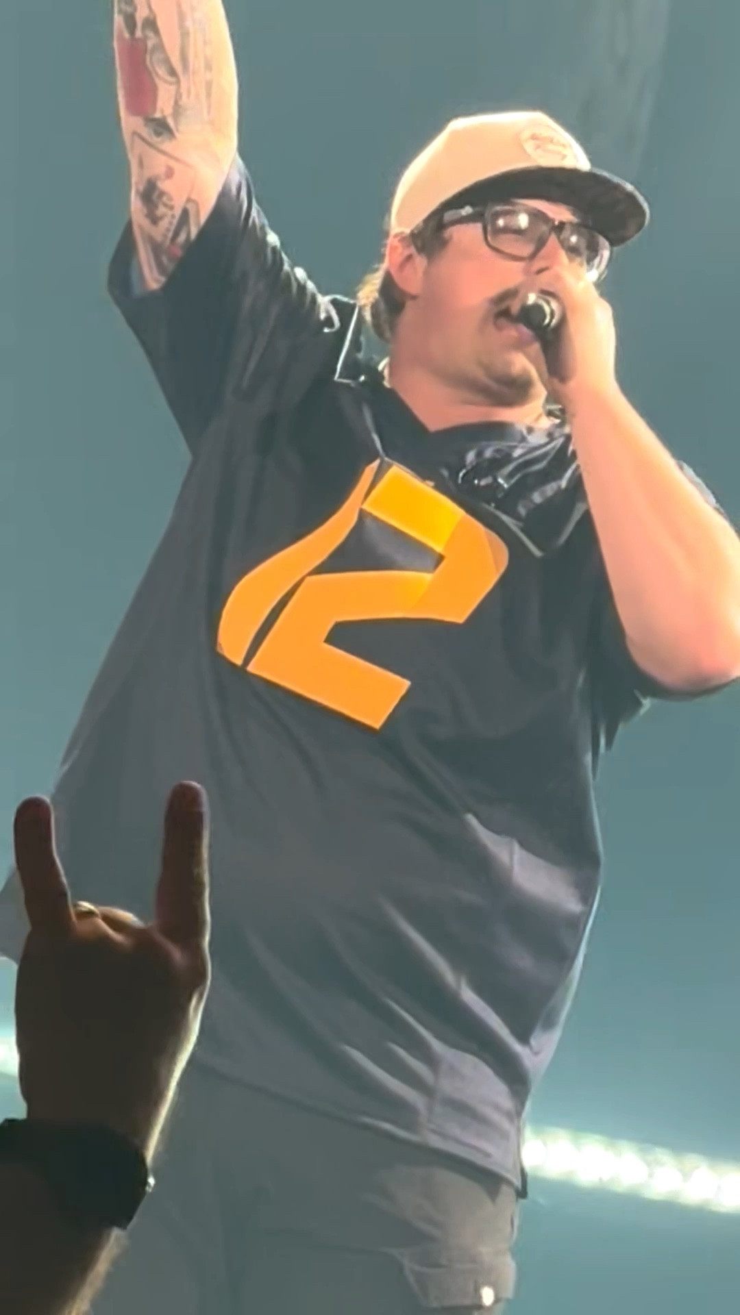 fangirl 4ever 🤘🎶🎫🖤

Go checkout Hardy if you’ve ever heard of him, or even better- go see him live in concert. This is my 3rd time and I had a great time each and every show. 🙌

Date night out for me better include a concert of some sort 🤗 soooo my bf was a little behind on getting tickets, so I pulled this trigger yesterday bc I was literally itching for a show. 
Just what momma needed to get outta those winter blues 🙌

Country concert outfit inspo tagged below 🤠

#LTKstorytime #LTKFestival #LTKSeasonal