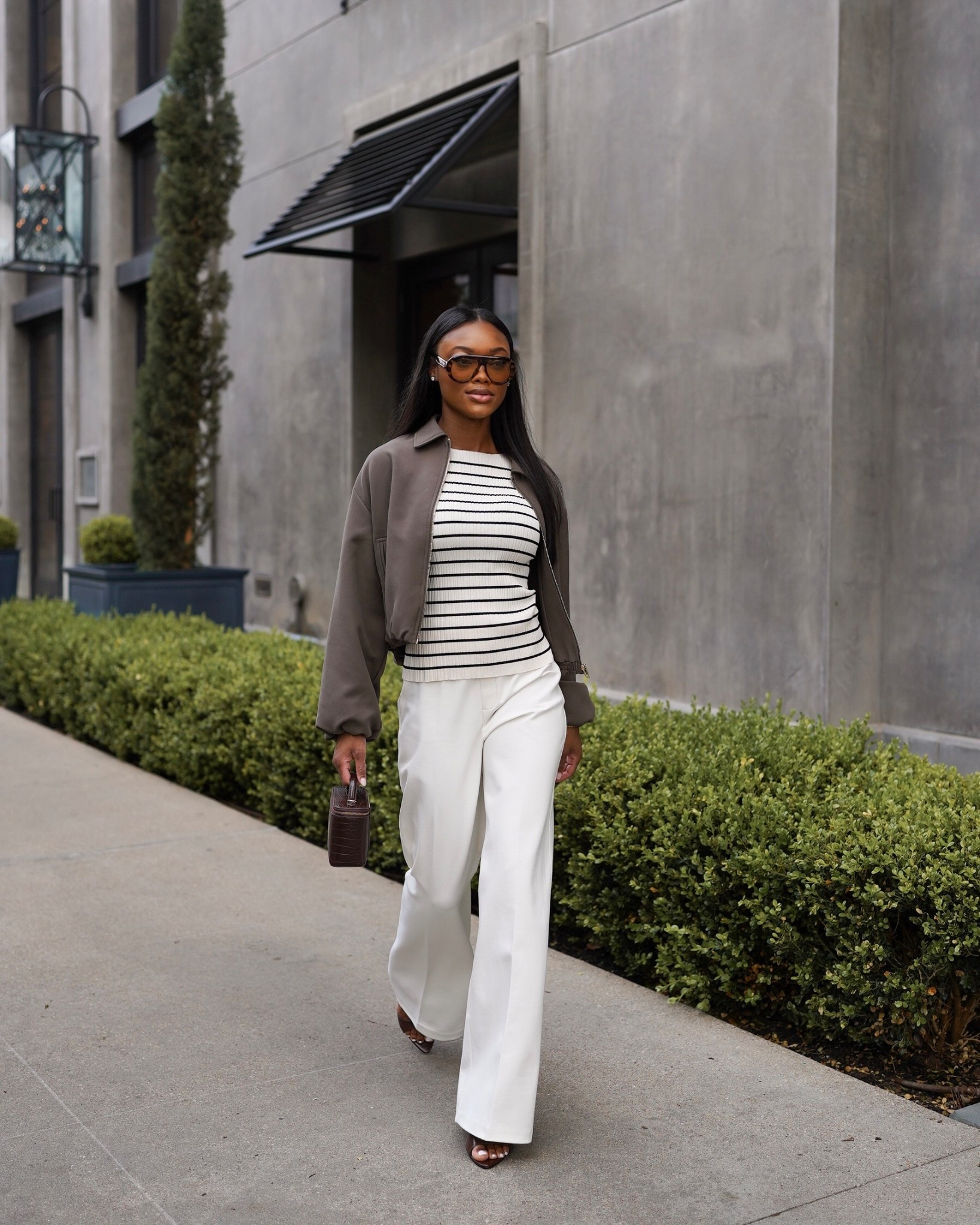 Outfit of the day 🤍

neutral outfit, puff sleeve zip jacket, wide leg pant, white pants outfit, striped top, spring outfits, aviator sunglasses, elevated fashion

#LTKootd #LTKSeasonal #LTKWorkwear