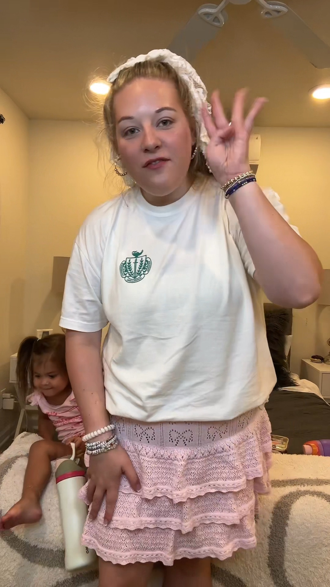 Bama Rush Day 4 OOTD With A Little Helper 


#LTKVideo #LTKBacktoSchool #LTKU