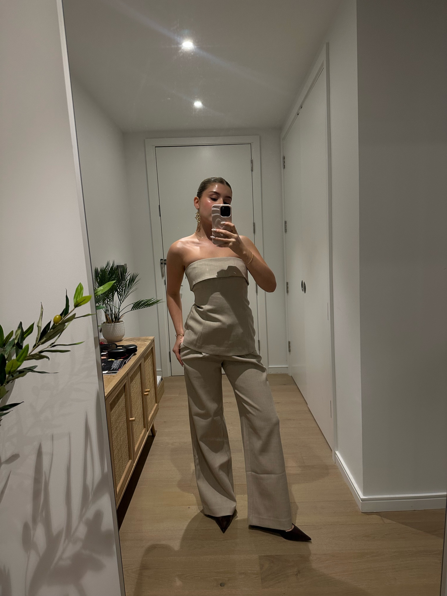 beige linen co ord 🤍☁️