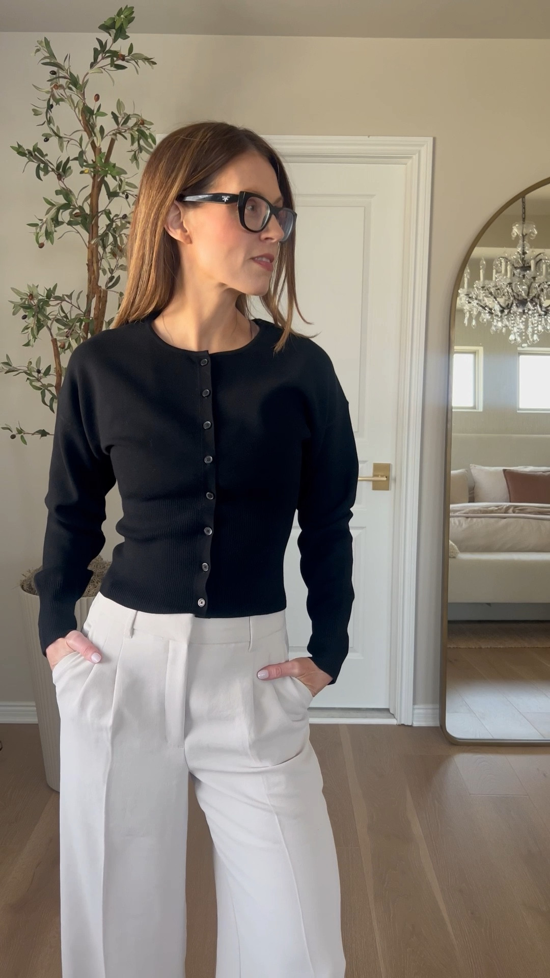 Aritzia clientele is here. Save 25% off their pieces that never go on sale 



#LTKSaleAlert #LTKStyleTip #LTKSummerEdit