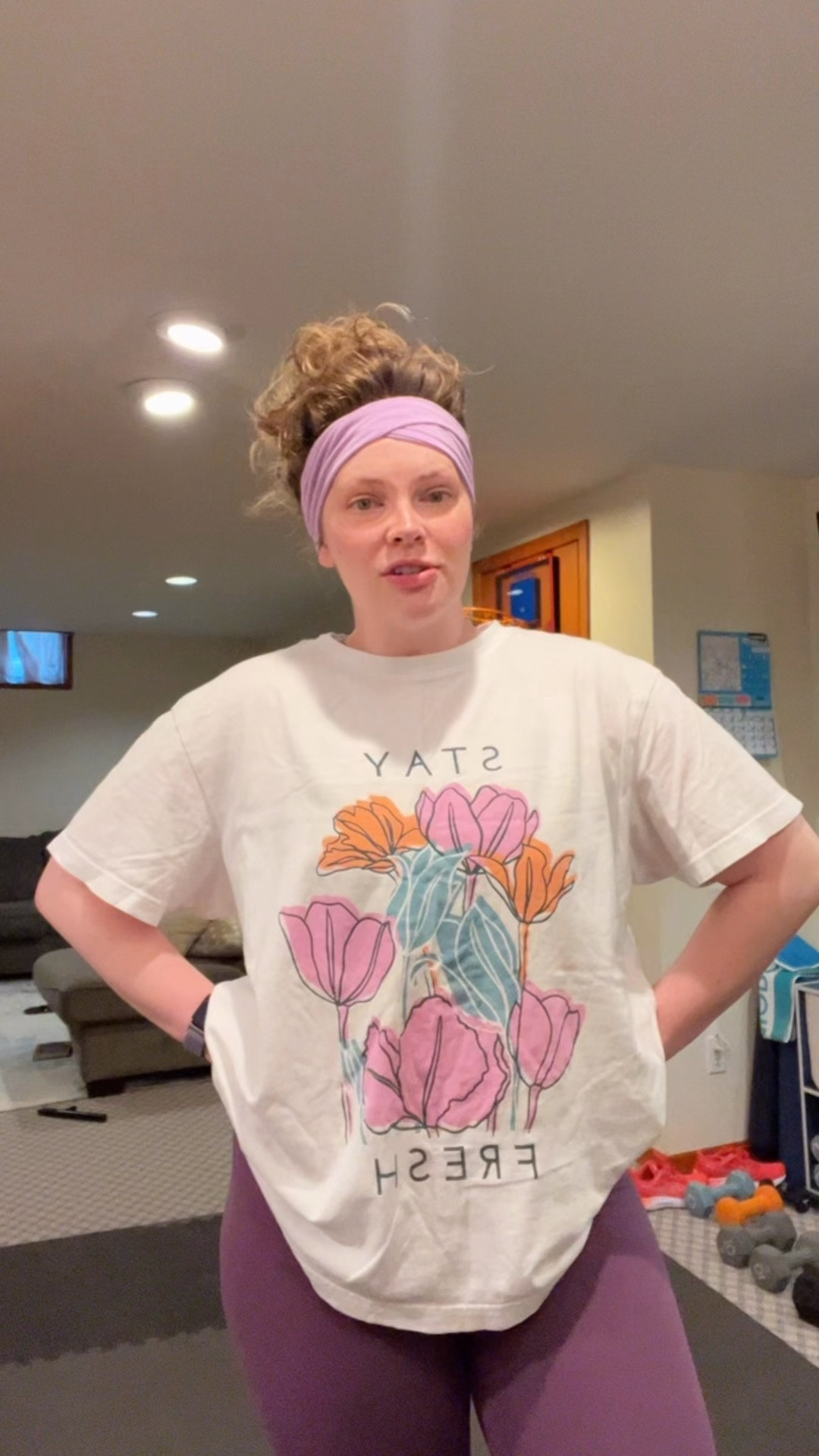 Workout fit from the day! Size medium in bottoms, size large in tops! 