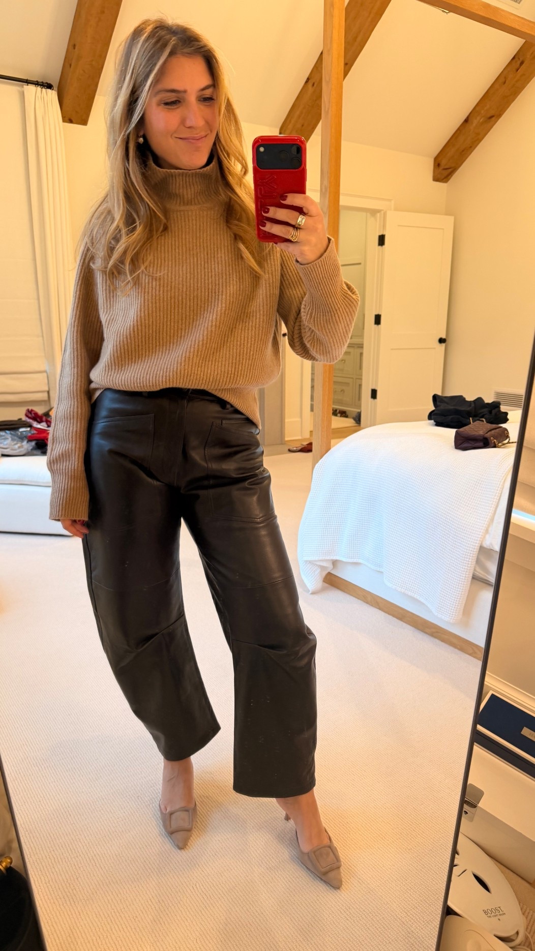 Shopbop Sale
Jeans and Pants

#LTKSeasonal #LTKCyberWeek #LTKWorkwear