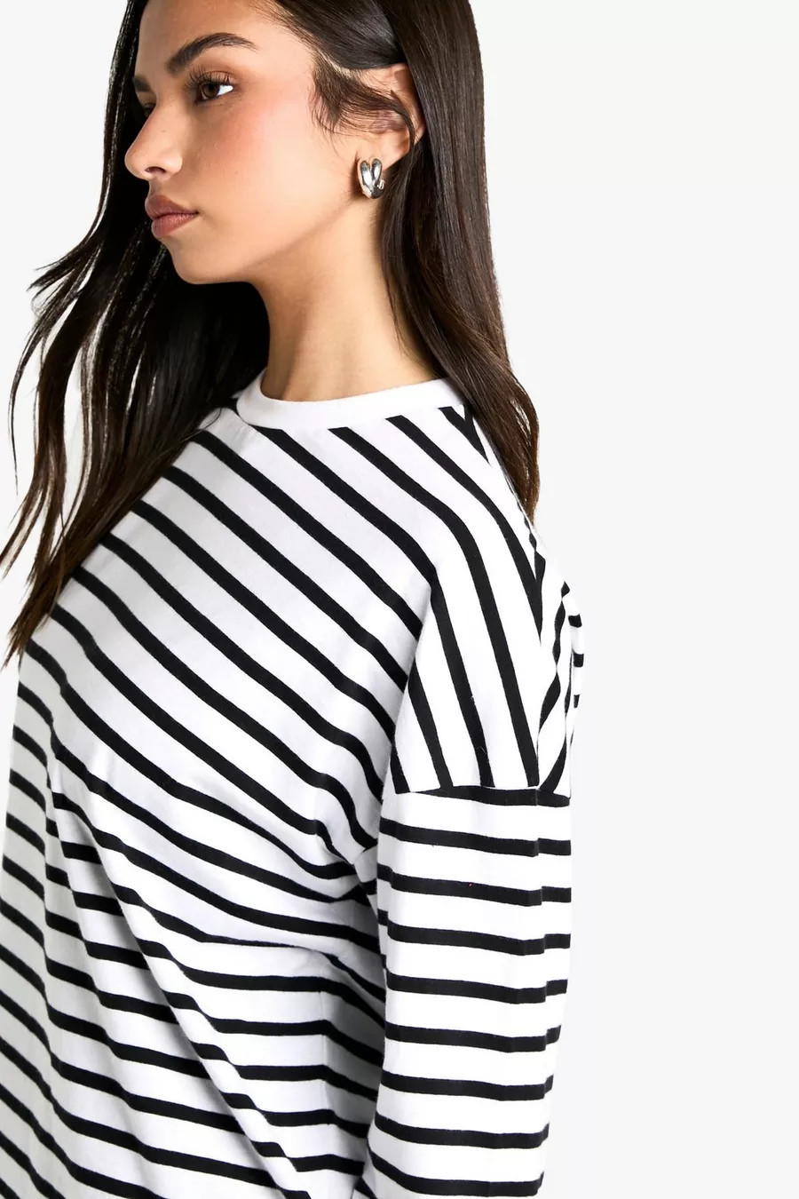 Top rayé oversize à manches longues | Boohoo.com (FR)