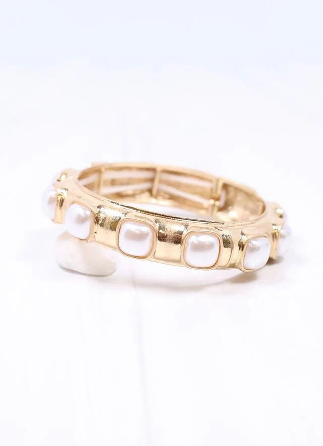 Mirren Bracelet with Pearls Gold | Caroline Hill