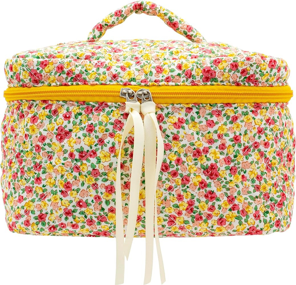 PAZIMIIK Quilted Makeup Bag Large Travel Zipper Soft Cosmetic Case for Women Girls Make Up,Little... | Amazon (US)