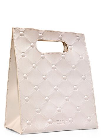 White Pearl


Gift Bag | Bath & Body Works