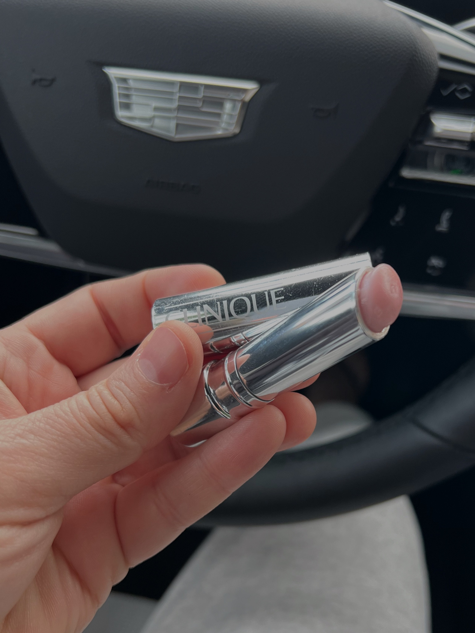 For my girlies that live in cooler weather this lip treatment is awesome for dry lips! Also helps with lines on and around your lips! I have been using it for years now. 


#skincare #selfcare #liptreatment #clinique #ulta 



#LTKBeauty