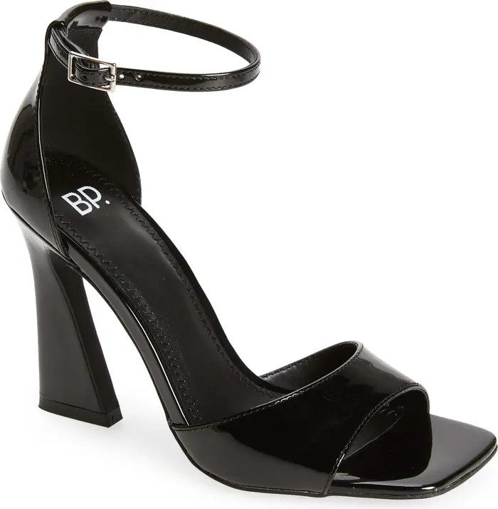 Vivianne Sandal | Nordstrom
