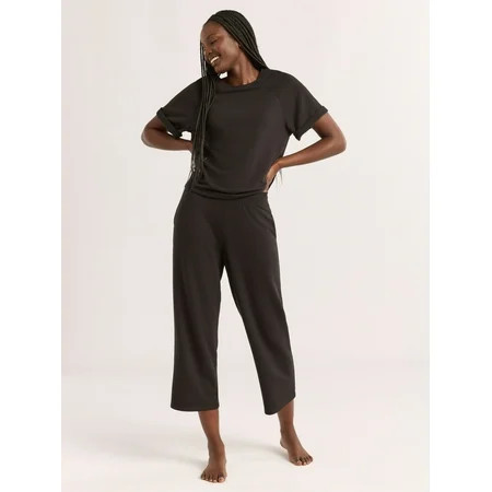 Joyspun Women s French Terry Short Sleeve Top and Capri Pants Set 2-Piece Sizes XS-3X | Walmart (US)