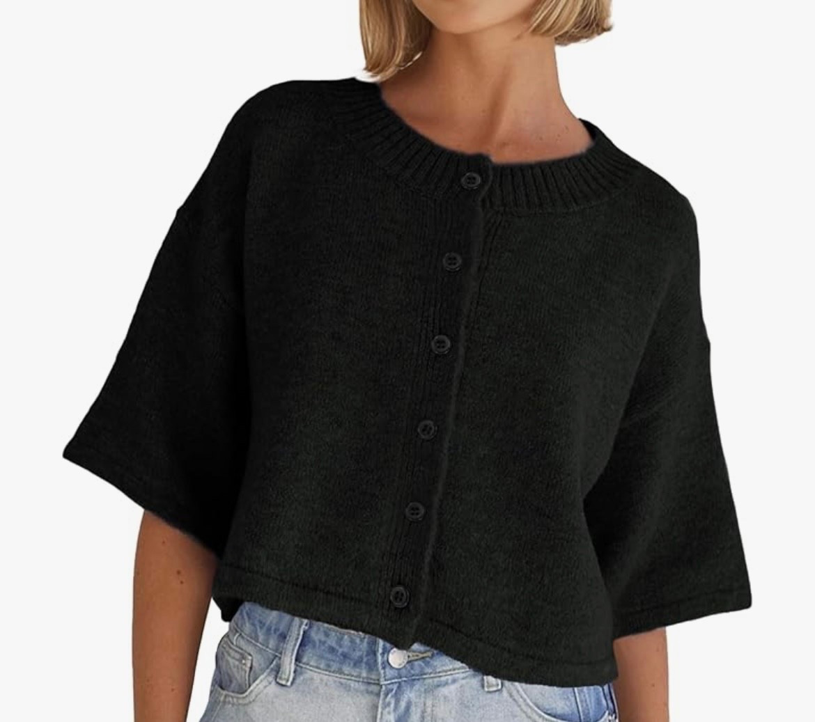 Amazon under $30. More color options.

Cardigan Sweaters for Women Lightweight Knit Cropped Cardigan Button Up Solid Knitwear


#LTKOver40 #LTKSaleAlert