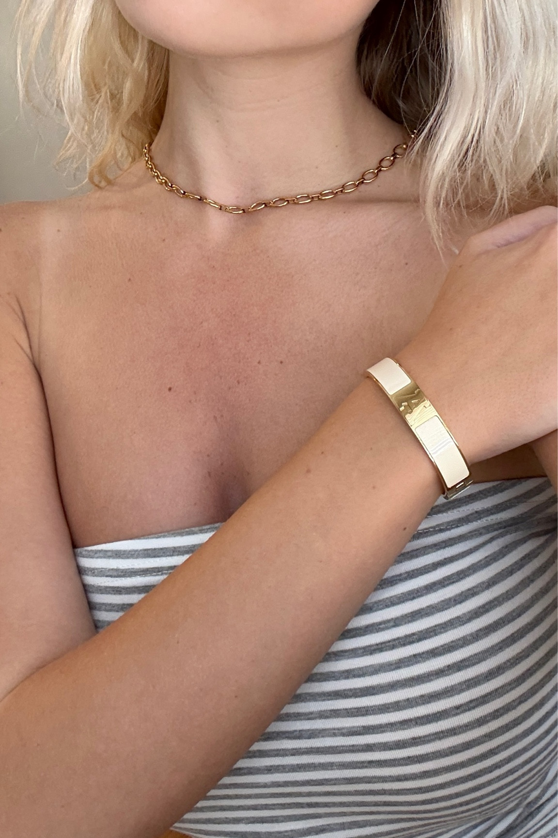 So in love with this initial bangle. @AbbottLyon #AbbottLyon. 🤍

#LTKFindsUnder100 #LTKStyleTip #LTKU