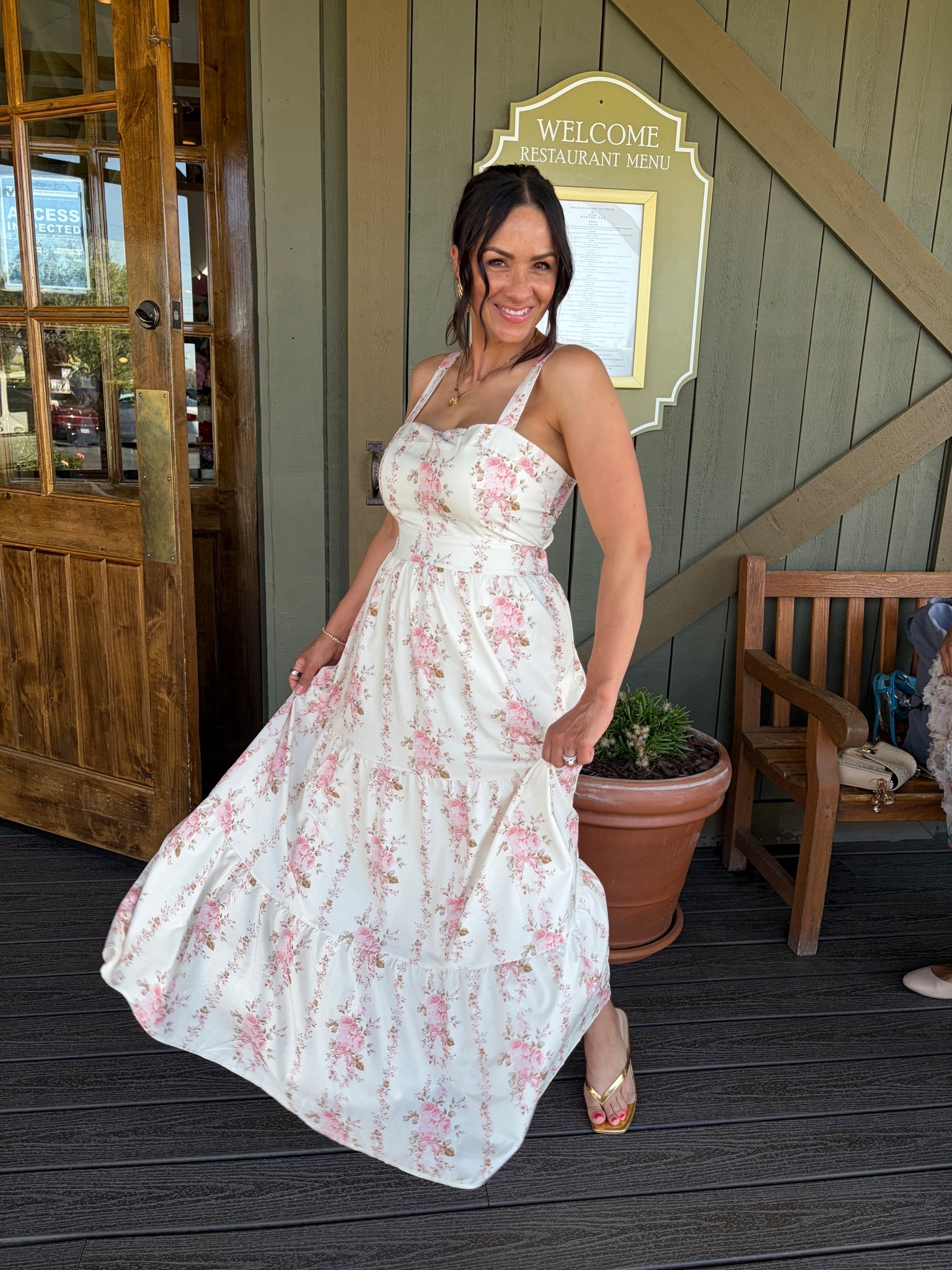 A weekend full of favorite people and all my favorite things. Girls night, a tea party, a baby shower, a family BBQ, and a winery visit. Sharing a little weekend outfit roundup. ✨

#LTKSeasonal #LTKdayinmylife #LTKootd