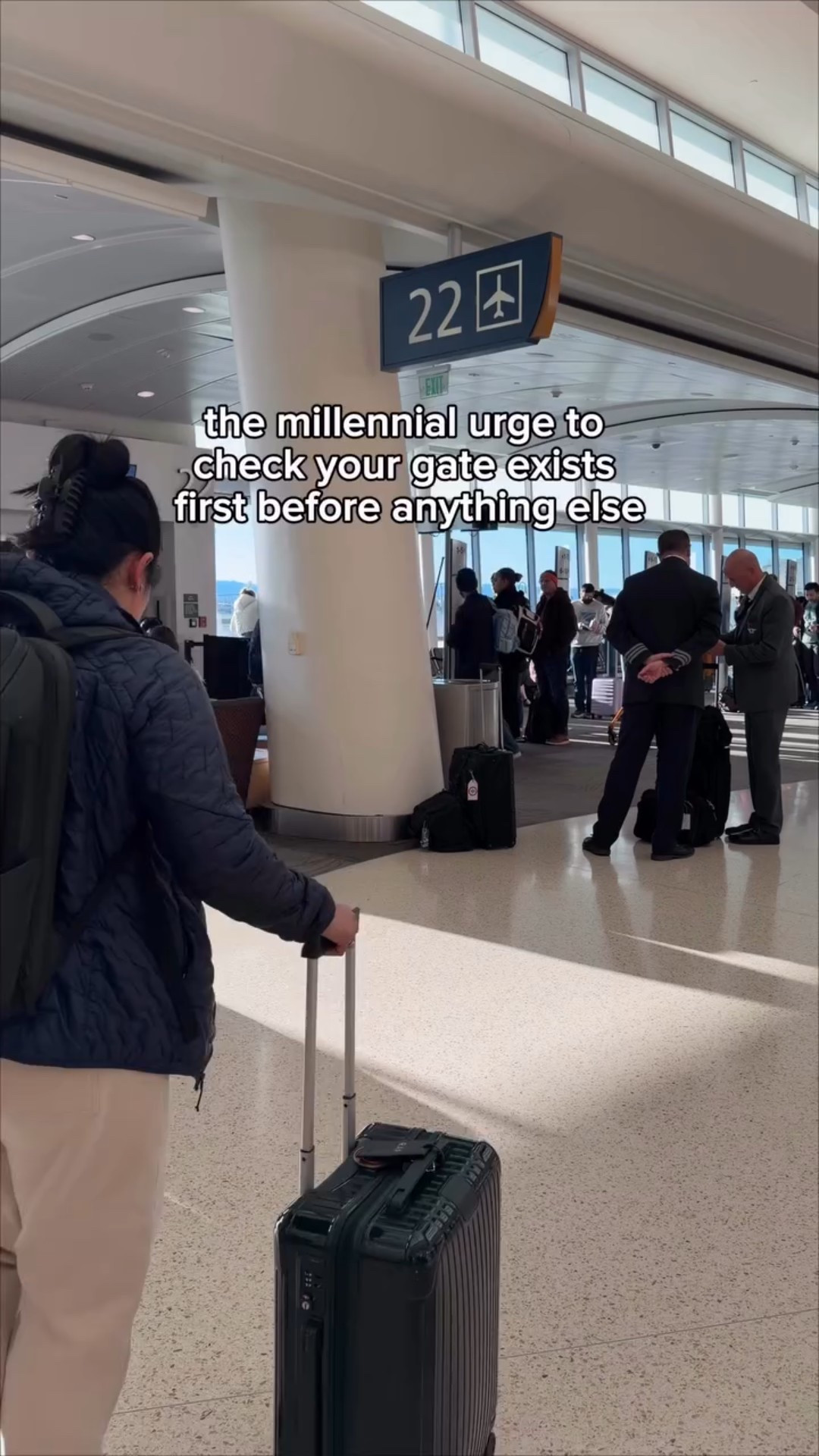 Gotta check if its there. 🤣✈️

#Travel #Airport #Travelhacks #trending #viral