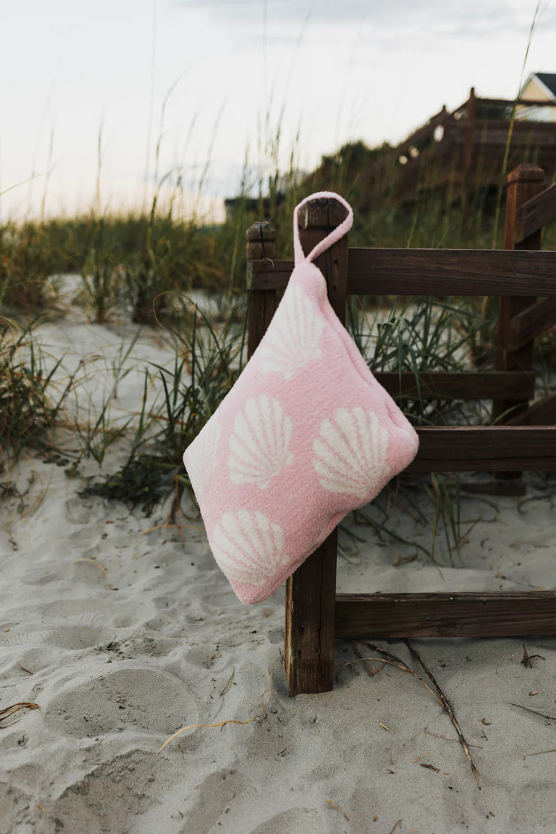 Pink Seashell Quillow | Shop Staykation