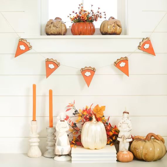 Thanksgiving Garland | Pumpkin Pie | Thanksgiving Mantle Decor | Thanksgiving Decorations | Frien... | Etsy (US)