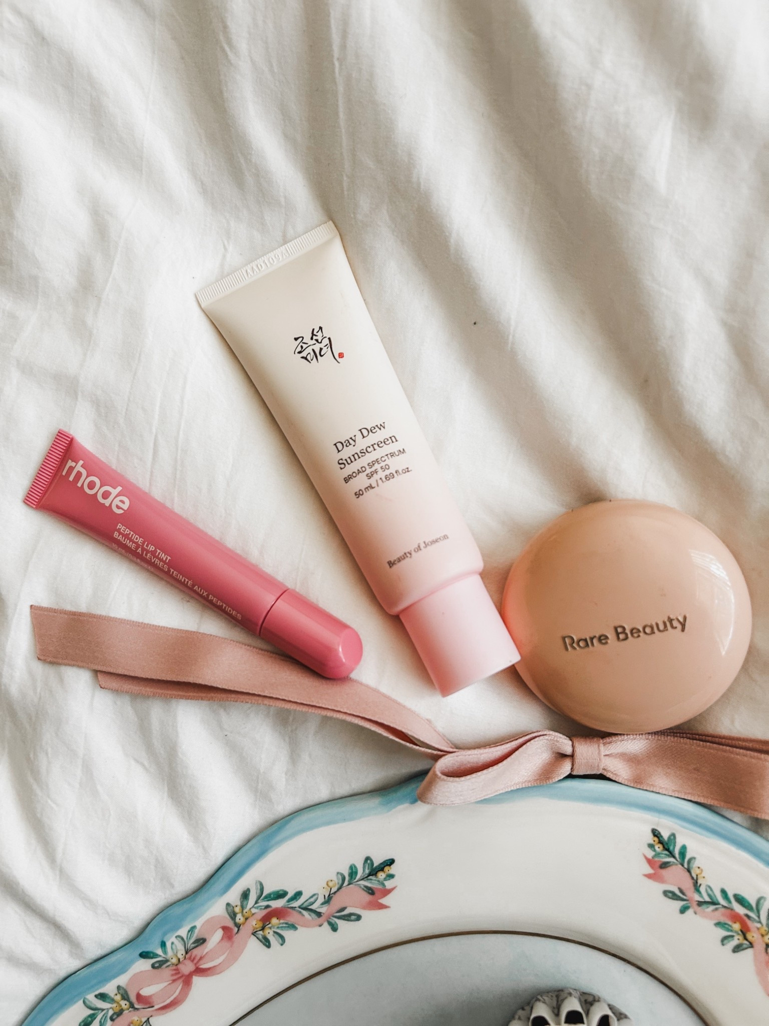 Rhode peptide lip tint in ribbon
Beauty of Joseon day dew sunscreen spf 50
Rare beauty positive light silky touch highlighter
Coquette aesthetic
Pink 
It girl makeup
Gifts for her 


#LTKBeauty #LTKFindsUnder50 #LTKGiftGuide