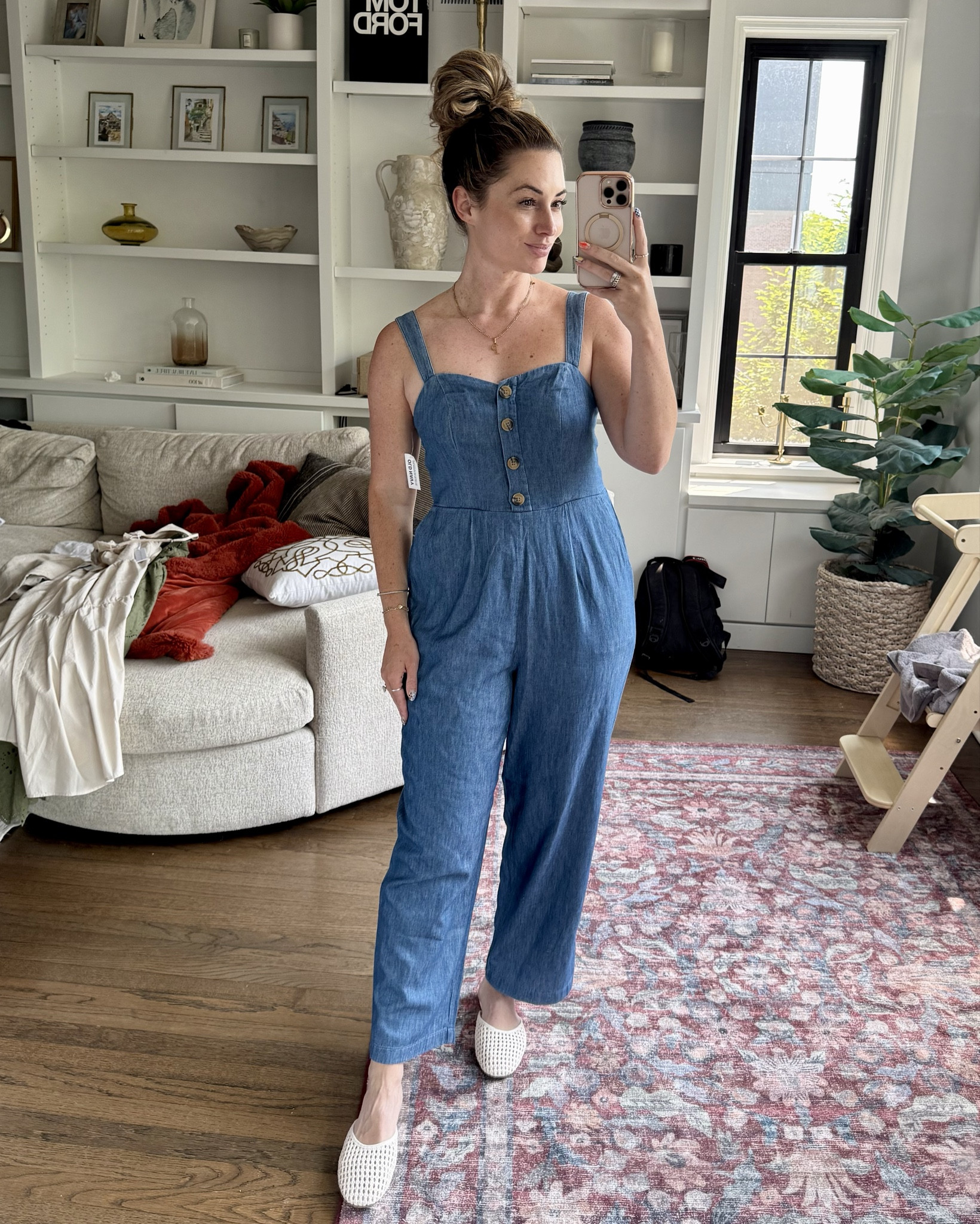 EVERYTHING IS ON SALE! Comfiest jumpsuit and tshirts.. and more!!

#LTKSummerEdit #LTKFindsUnder50 #LTKFindsUnder100