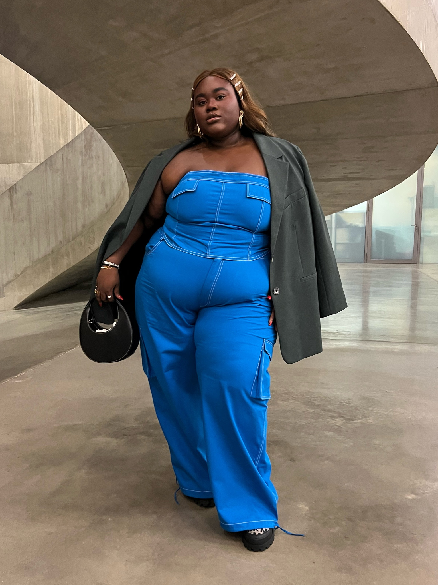 Went to a meta event in London where I talked on the panel and this is what I wore. What I really like about this outfit is that you can easily dress it up or down. 

(I would recommend getting the pants in a size bigger and the top in your regular size or one smaller) 

#LTKstyletip #LTKcurves #LTKbeauty