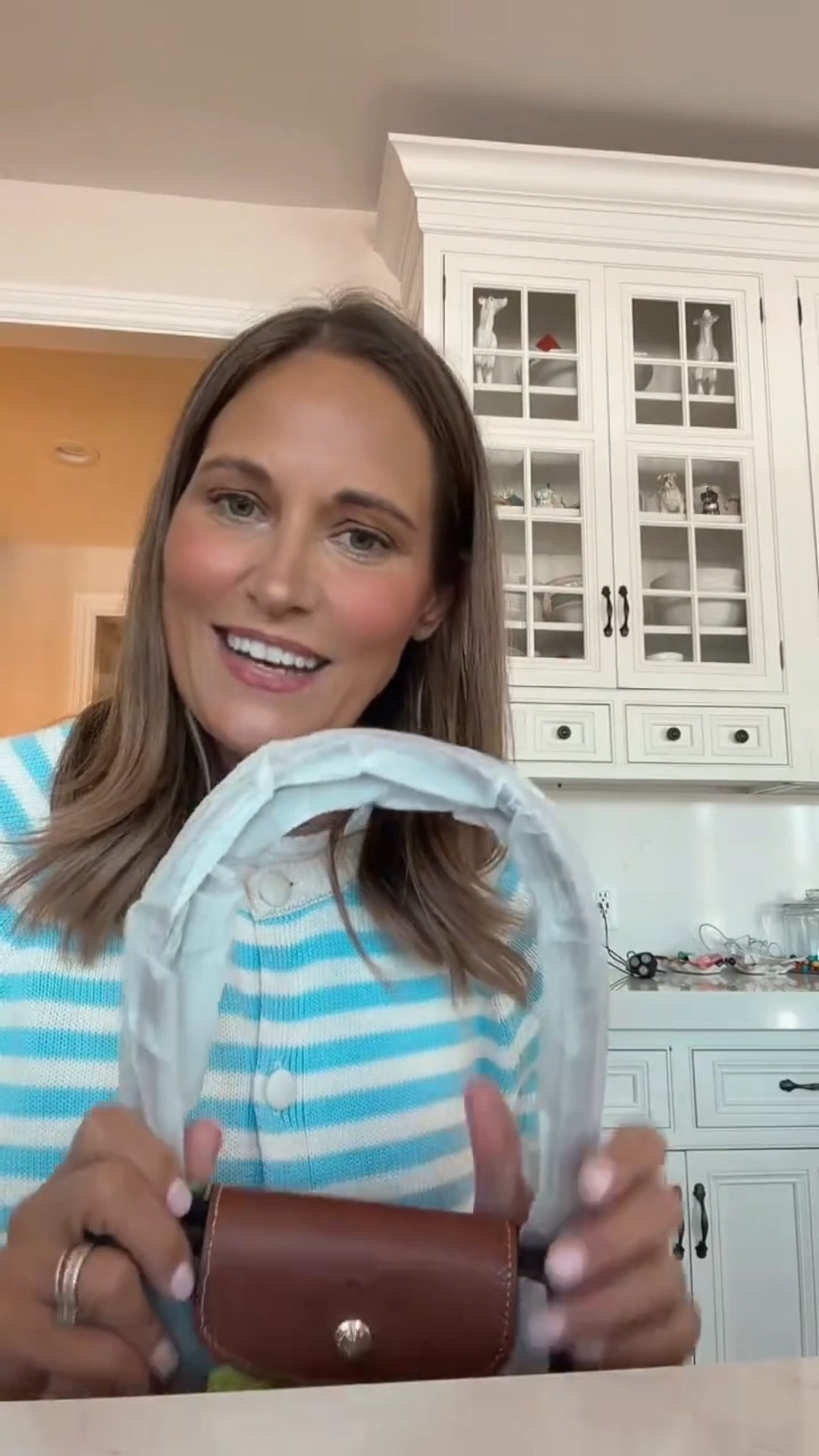 Finally got the Amazon bag I’ve been waiting for! The deep brown color is so pretty. Absolutely worth the wait.

#LTKOver40 #LTKMidsize #LTKSeasonal