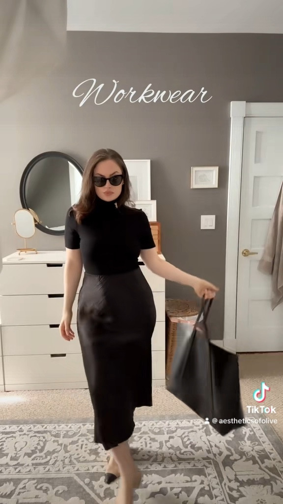 I’m wearing a size 10 in the Aritzia Slip skirt. My oversized tote is from H&M but is no longer available, but I linked a very similar one from them.

#LTKmidsize #LTKworkwear #LTKVideo