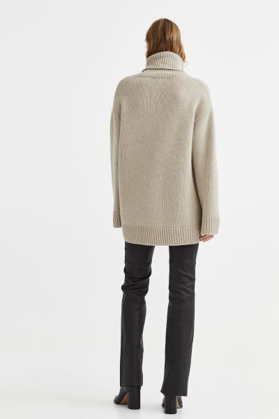 Cashmere-mix polo-neck jumper | H&M (UK, MY, IN, SG, PH, TW, HK)
