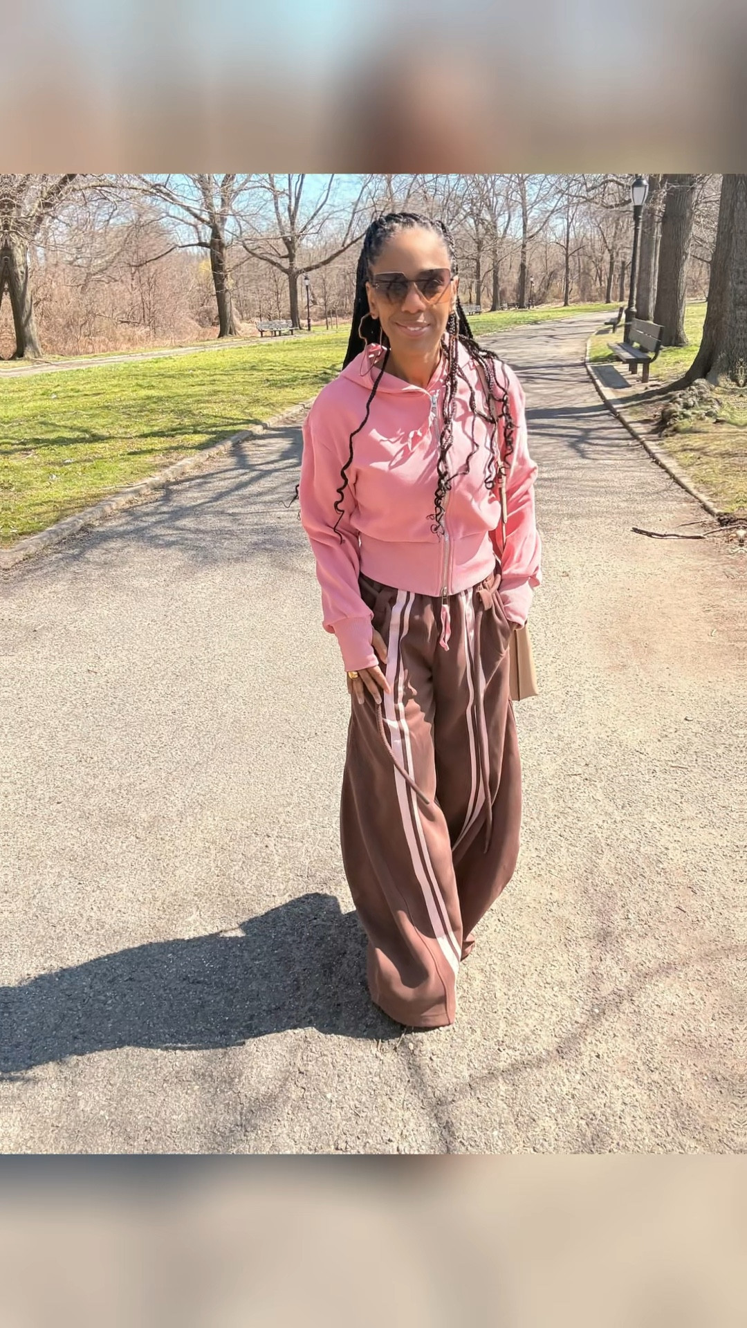 LTK Caption:
Casual and cute never looked this good at 60. 🌸 These Aelfric Barrel Sweatpants are giving all the laid-back luxury vibes — wide leg, stripe detail, and that chocolate brown with pink? Chef’s kiss. Paired with my pink zip hoodie and braids out in the park — this is what effortless style looks like, honey.
👖 Wearing medium in the sweatpants
Shop this look via my LTK link! 🔗
#LTKover40 #LTKstyletip #LTKfindsunder50

#LTKootd #LTKOver40