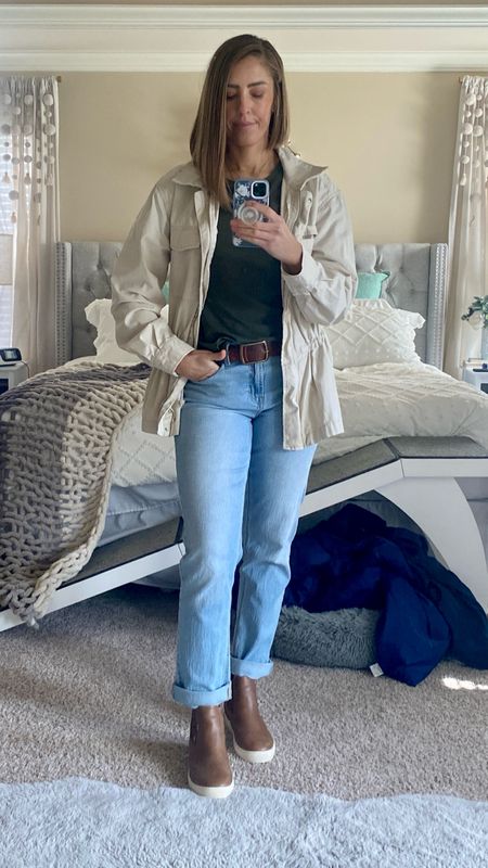 Casual yet chic is the vibe! Paired my Old Navy midrise jeans with a basic tee, jacket and sneakers for a cute transitional winter to spring outfit!

Midrise jeans | tall girl fashion | old navy | yellow box shoes | amazon fashionn

#LTKmidsize #LTKfindsunder100 #LTKstyletip