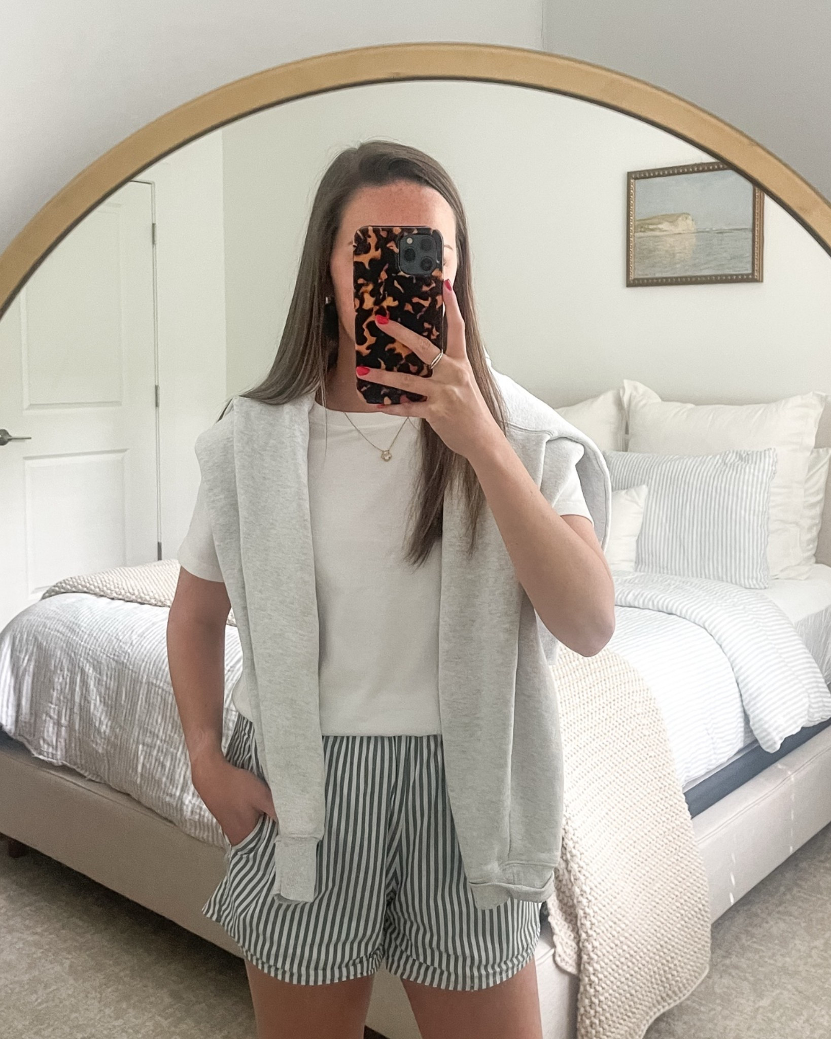 a comfy & cozy wfh look on this very busy Monday! 🤍☕️👩🏻‍💻

#LTKootd #LTKSeasonal #LTKWorkwear