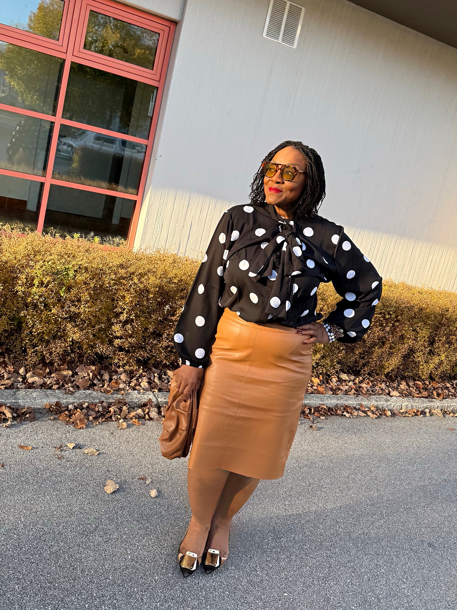 Polka dots x faux leather🤎
•


#LTKeurope #LTKmodest #LTKautumn