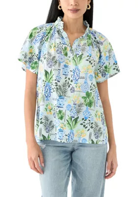 Crown & Ivy™ Women's Short Flutter Sleeve Printed Peasant Top | Belk