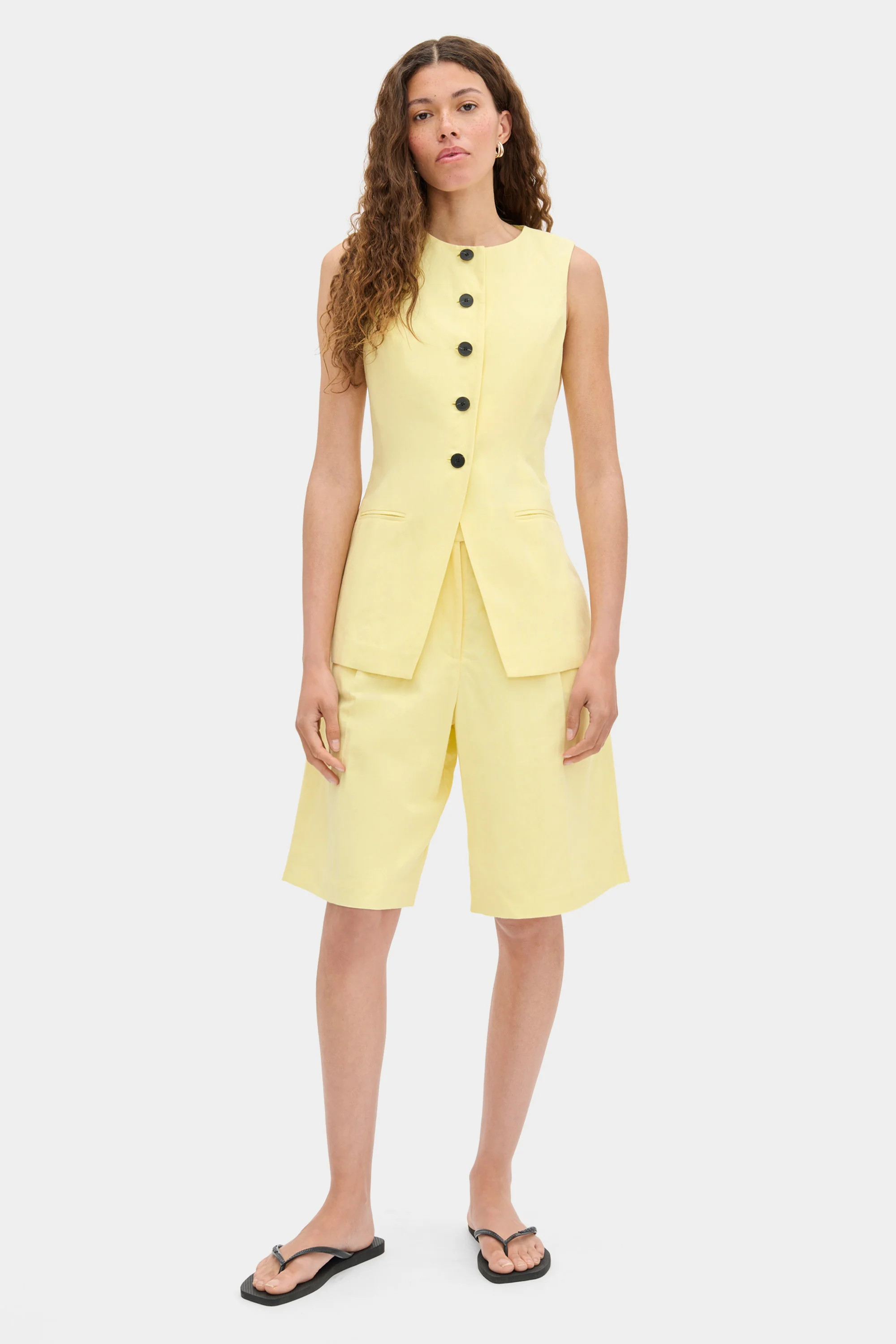 ALIGNE Linen Waistcoat - Yellow | Leo | ALIGNE UK & EU