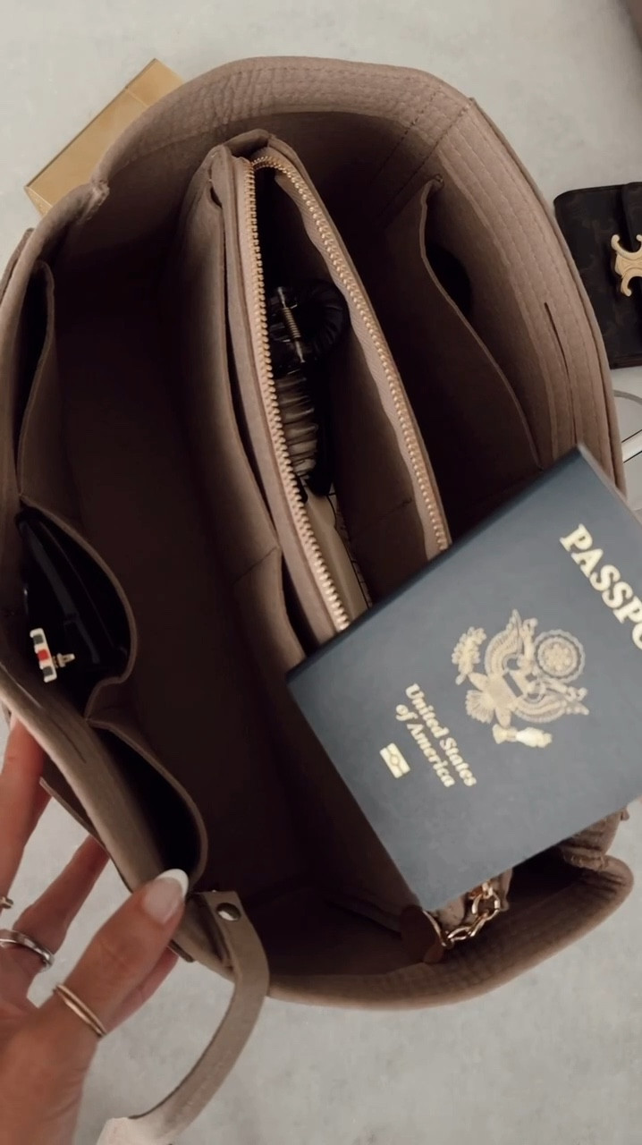 This is the size LARGE insert and perfect to keep my tote bags organized! I love that I can just swap my bags out easily as well StylinByAylin, Aylin

#LTKTravel #LTKStyleTip #LTKItBag