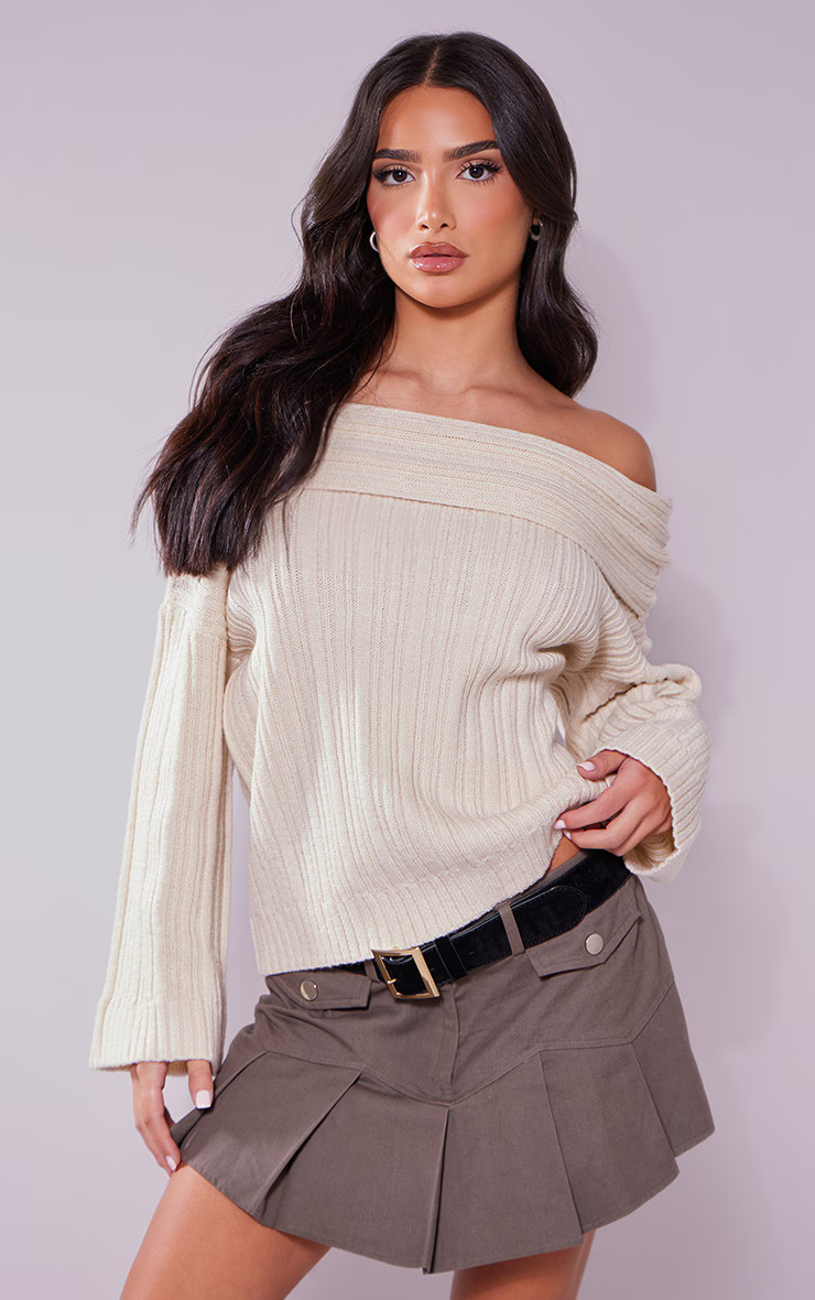 Petite Cream Off The Shoulder Knit Jumper | PrettyLittleThing UK
