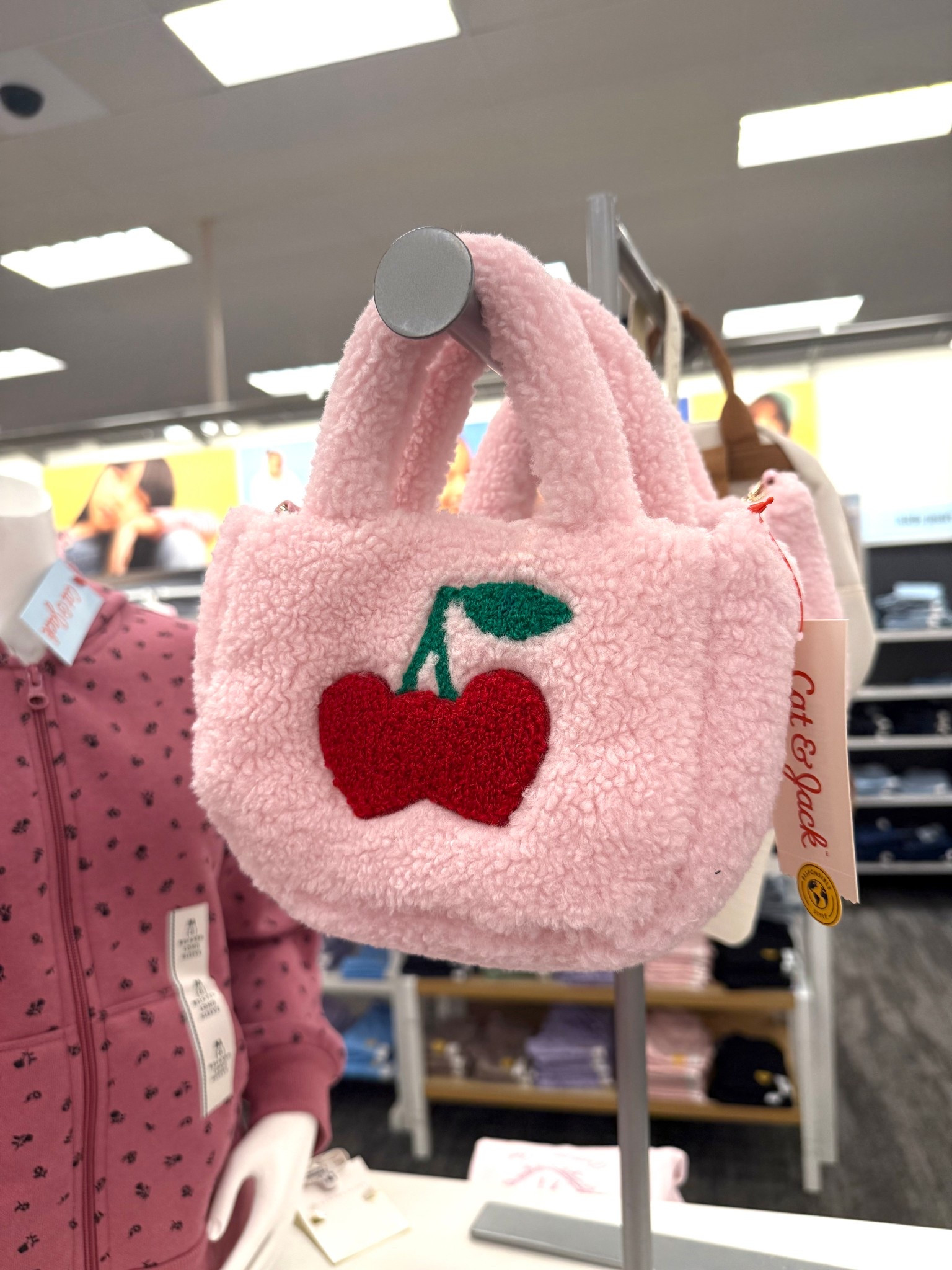 This is so cute for Valentine’s Day gift for girls. It’s only $16 . Love that it’s under $20 

#LTKKids #LTKSeasonal