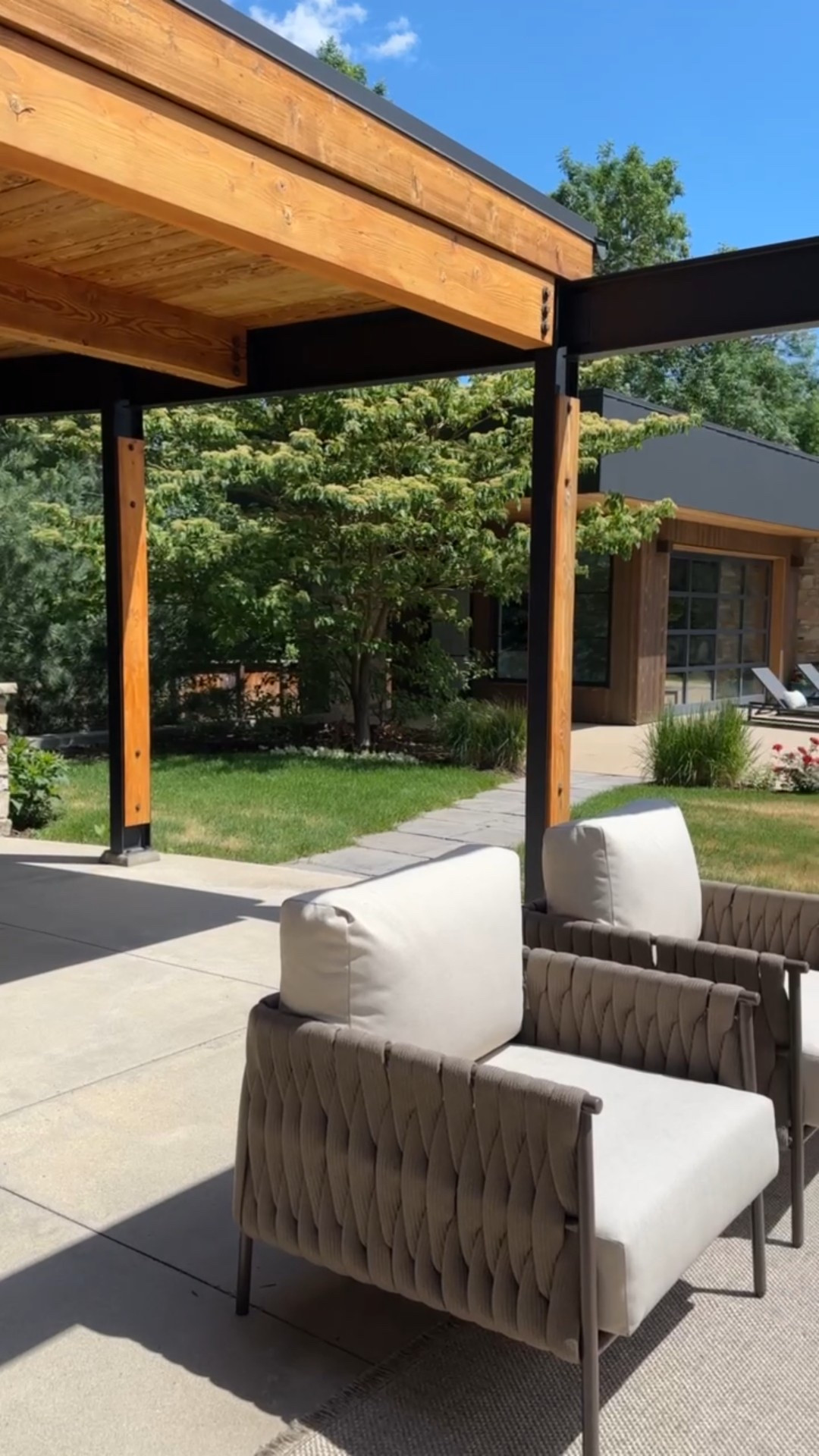 This patio setup 🤩

#decor #patio #furniture #boulder #summer

#LTKHome #LTKSeasonal #LTKStyleTip