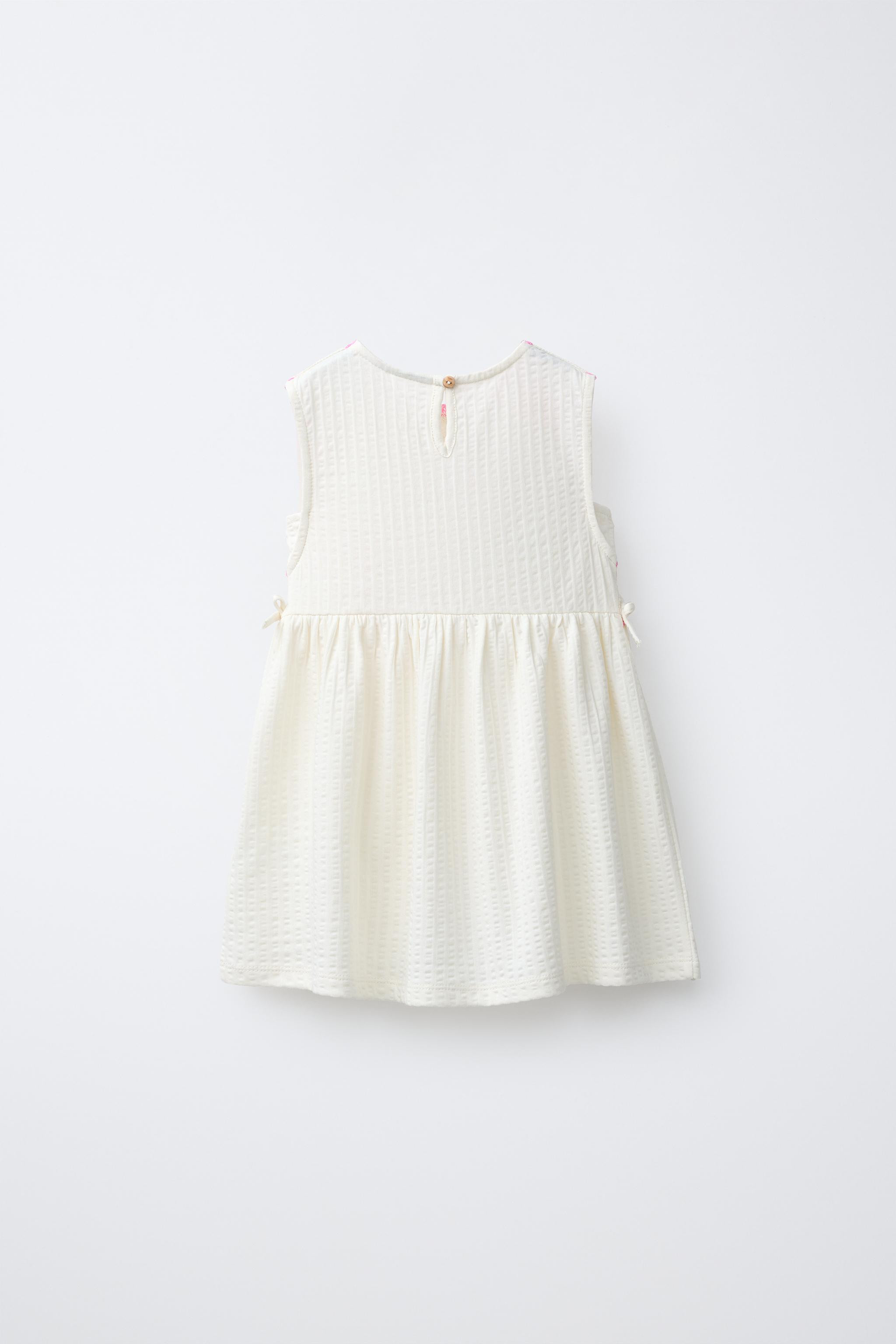 COMBINATION TEXTURED FLORAL DRESS | Zara US