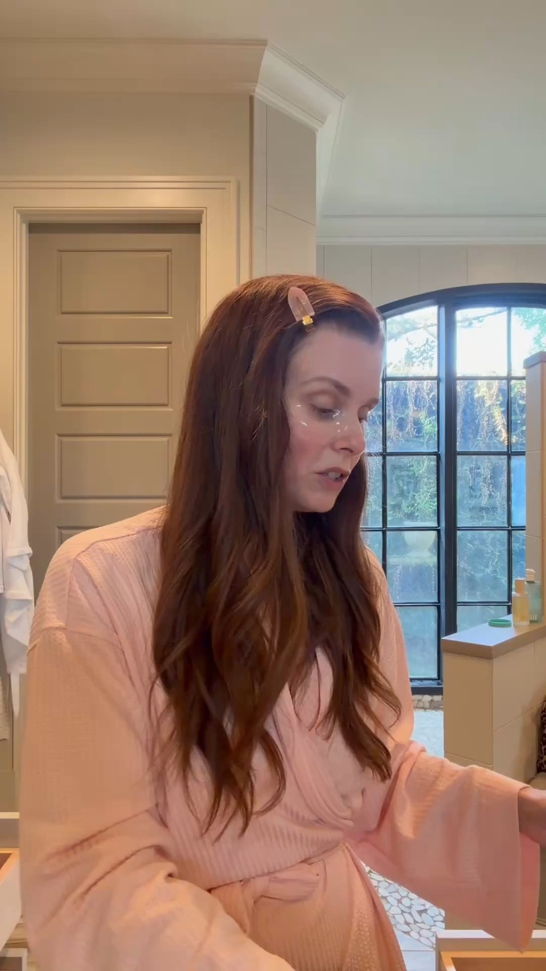 I was getting ready for a girls’ night at one of my favorite local wineries and clearly in a chatty mood! Not my usual content, but sometimes you just need a good, unfiltered beauty ramble and I wanted to share it with you 🥰

Sharing everything I’m currently loving, with two stars of the show:
@uncommonjames patches and @viragobabe eyeshadow brush… both of which are holy grail status for me. 

Full tutorial is up on Instagram! @rollingclover

#LTKselfcare #LTKgrwm #LTKBeauty