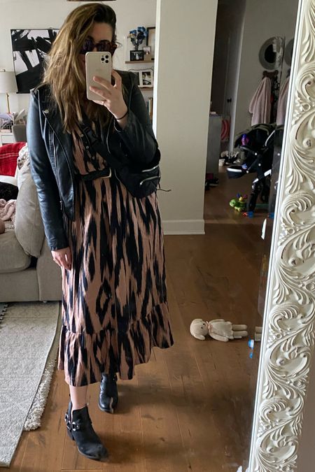 Obsessed with this maxi dress from anthropology. Would be perfect for any season and is sooo comfy. Can accessorize to make it boho, preppy, edgy etc. Paired it with my leather jacket, oversized sunglasses, bum bag, black belt and black western booties 

#LTKstyletip #LTKunder100 #LTKshoecrush