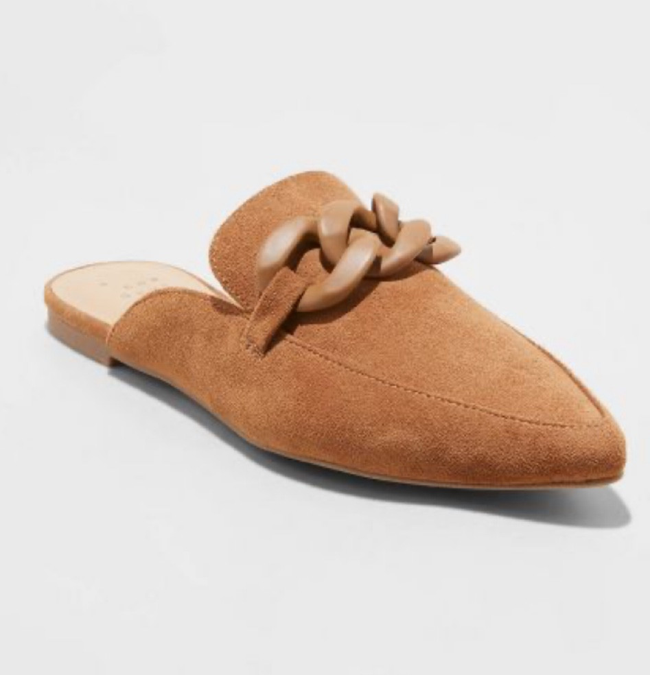 Fall Target find 🎯 

#LTKFind #LTKunder50 #LTKshoecrush