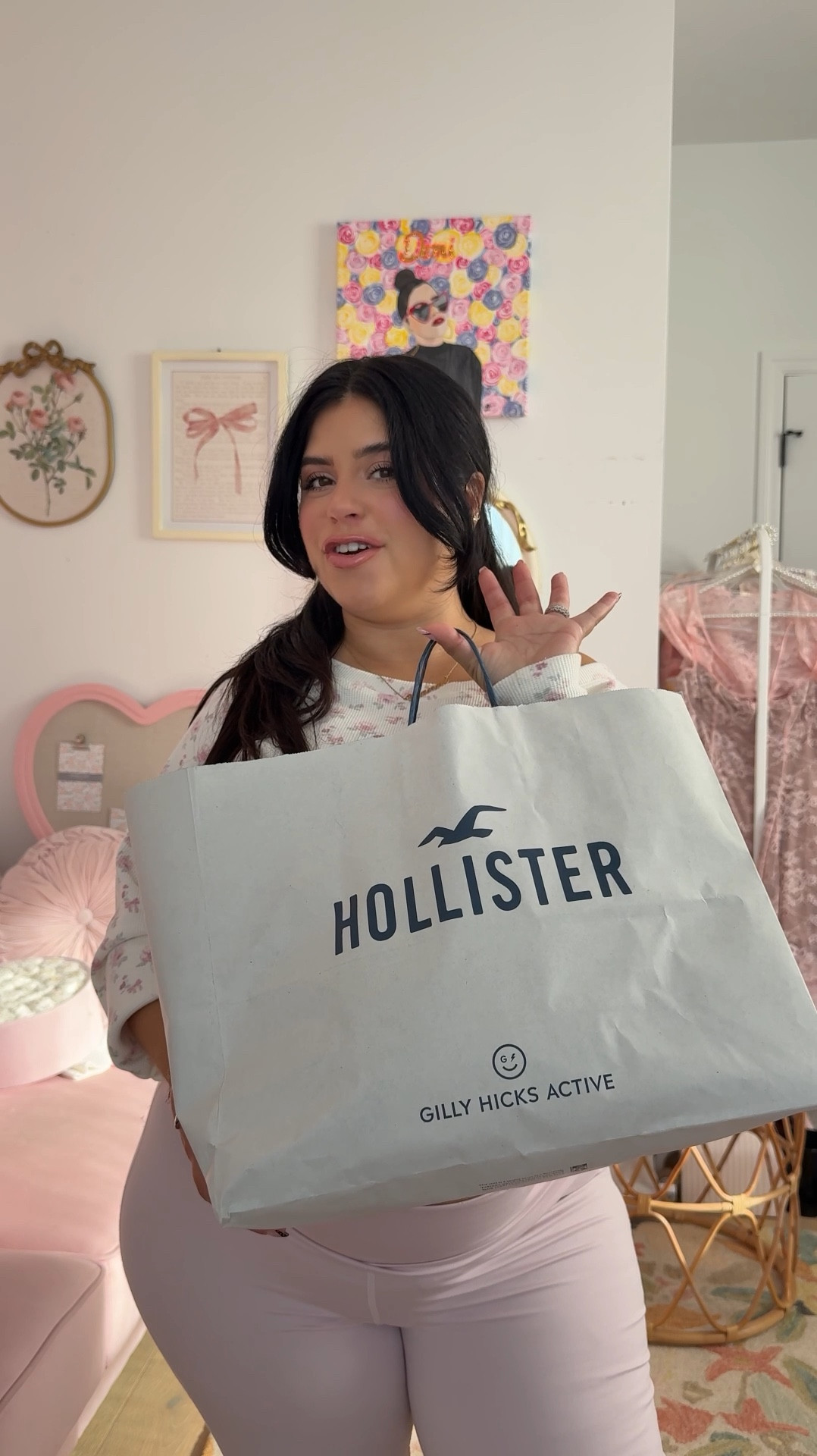 Hollister fall haul 🎀 

#LTKMidsize #LTKStyleTip #LTKHoliday